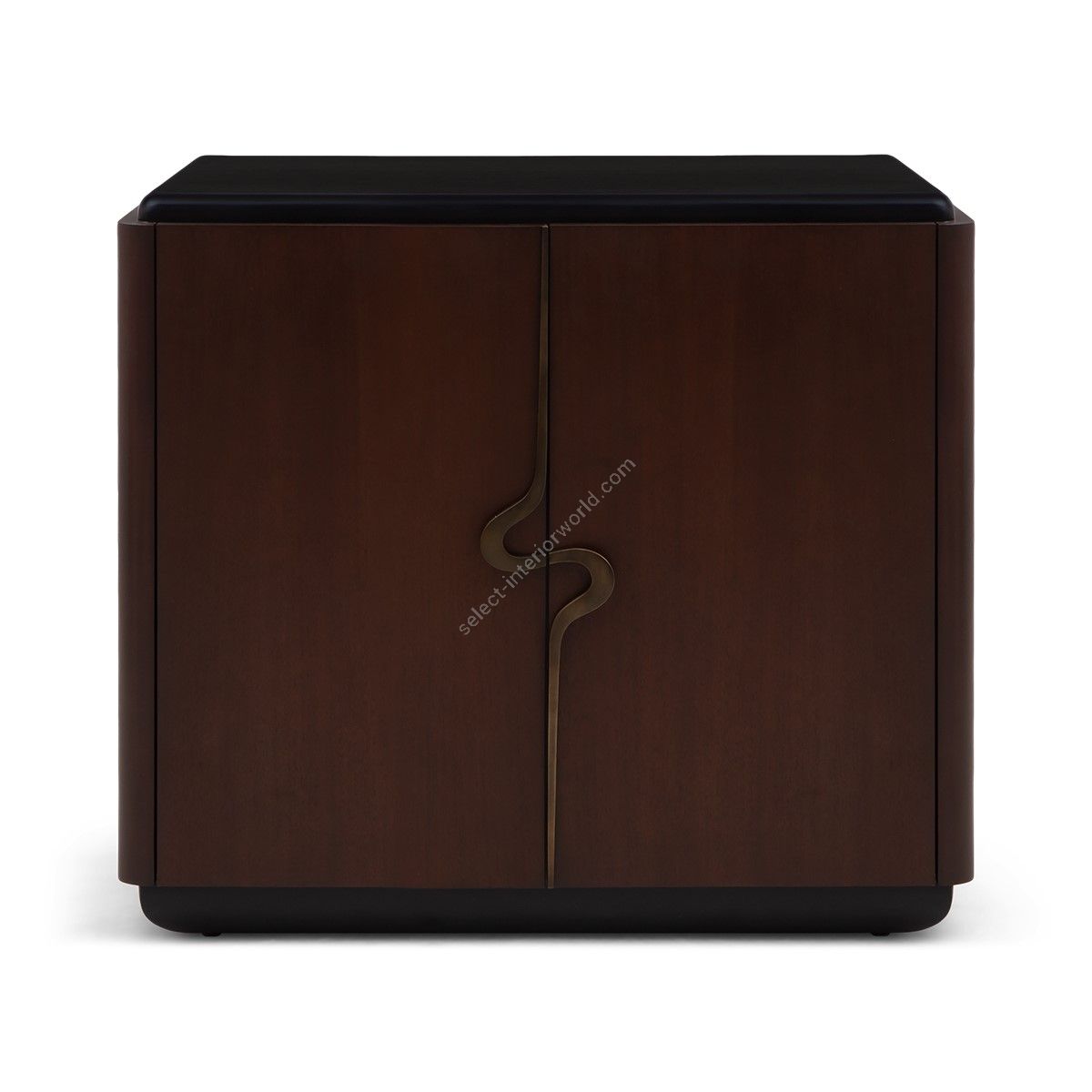 Christopher Guy / Cabinets / Lafitte II 84-0064