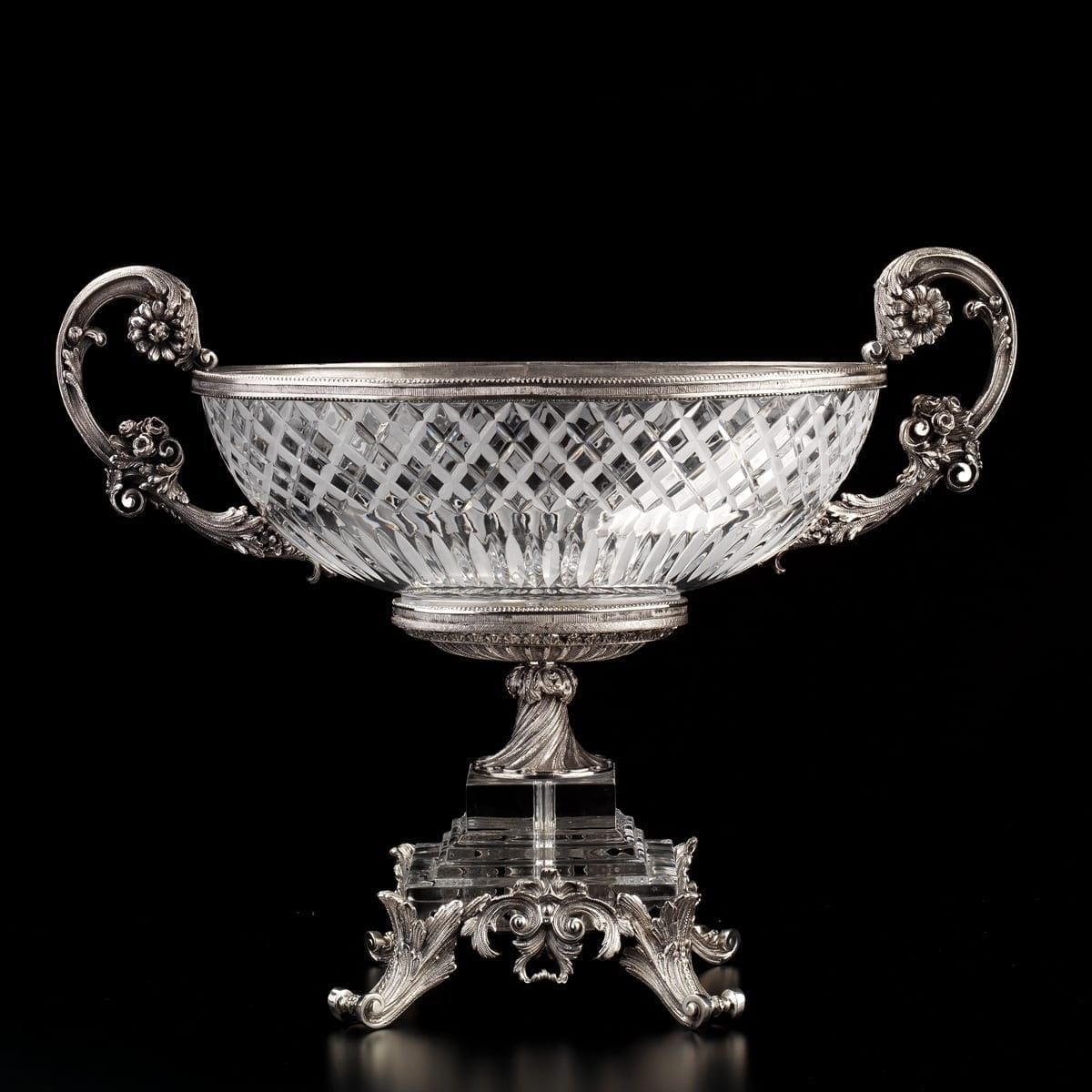 Badari / Dekorative Vasen / Lucretia V1-520/02/TR