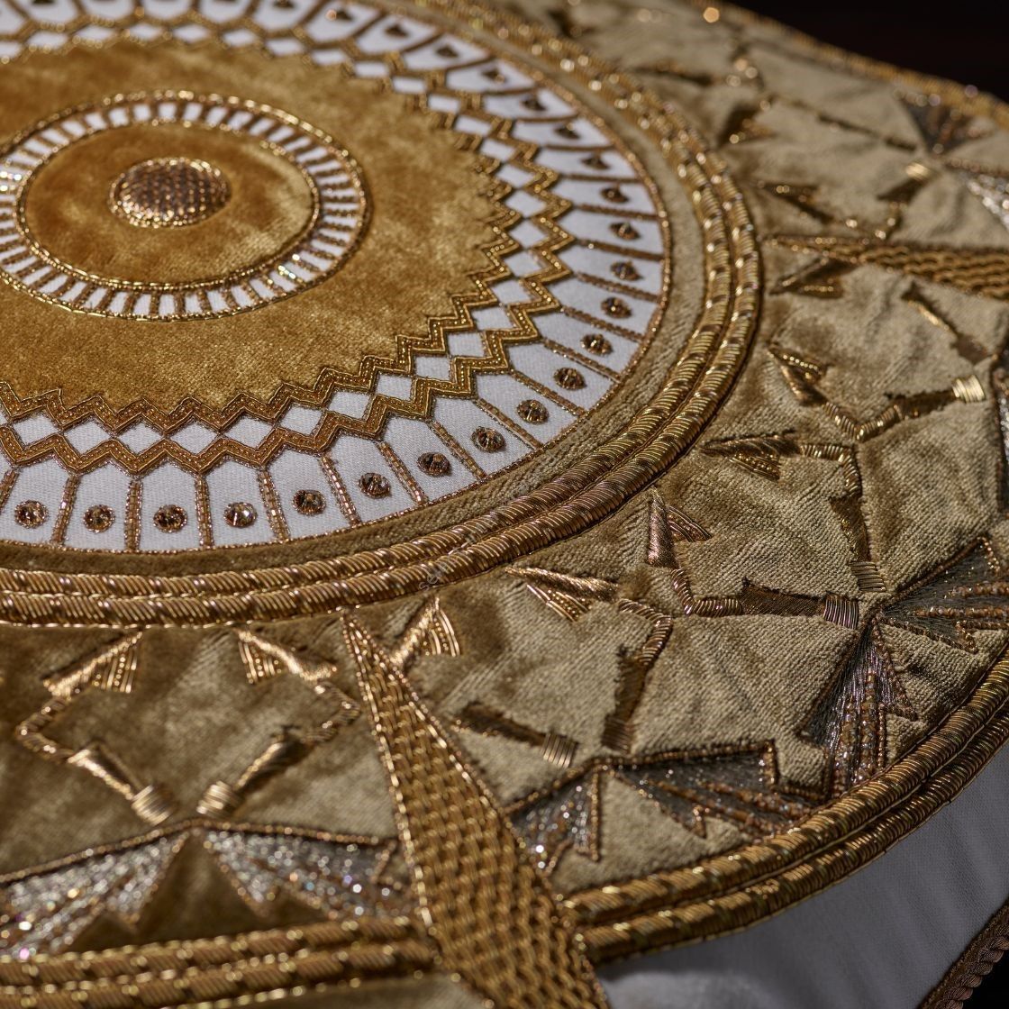 Beaumont & Fletcher / Kissen / Ettore