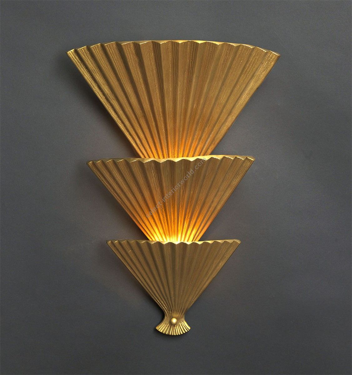 Officina Ciani / Wall Sconces / Cast Brass HL1079WA-3 Ventagli