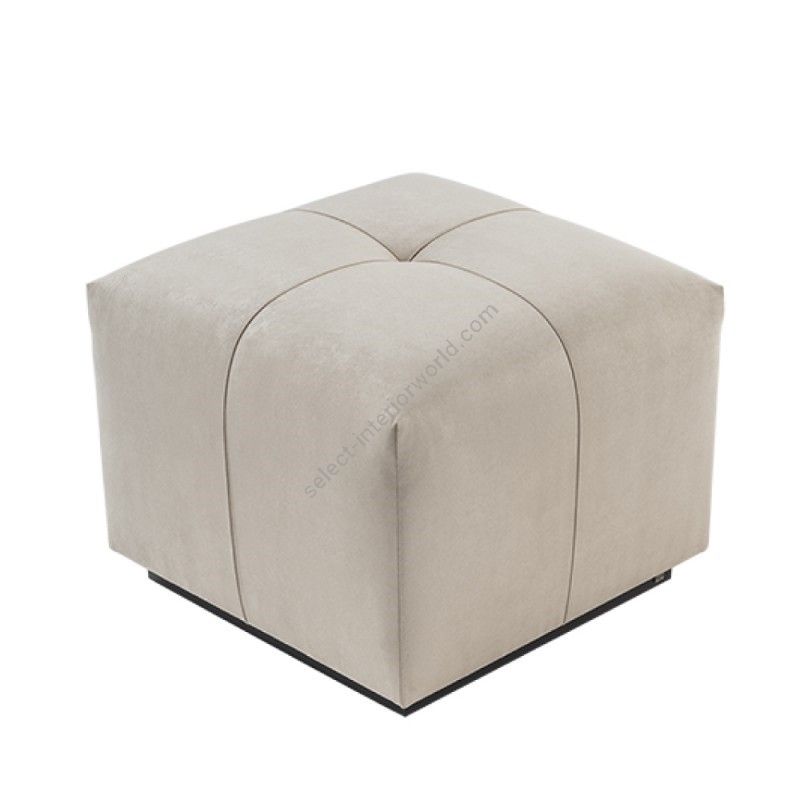Adriana Hoyos / Sofa / H Ottoman 300