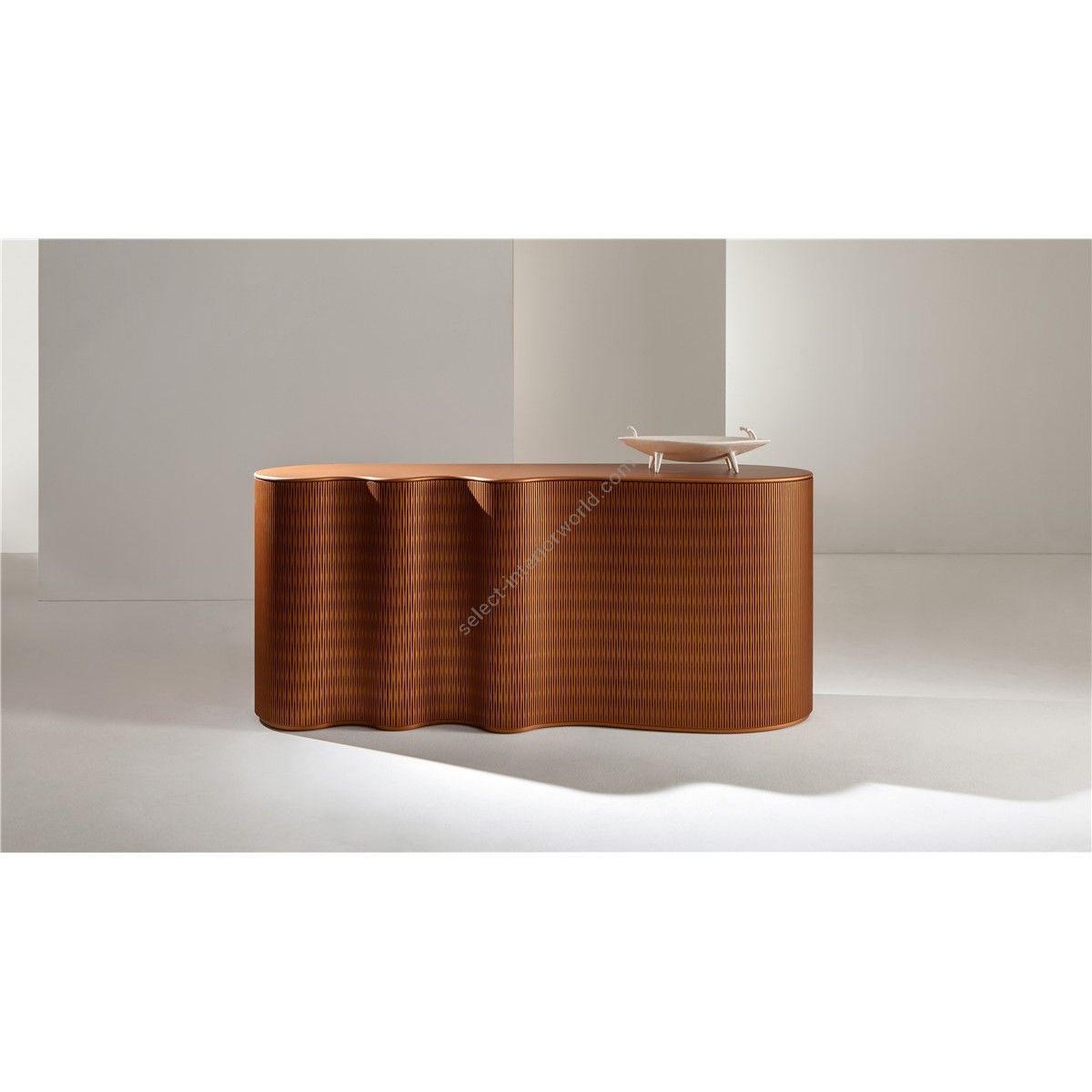 Laurameroni / Consoles & Desks / Infinity Console