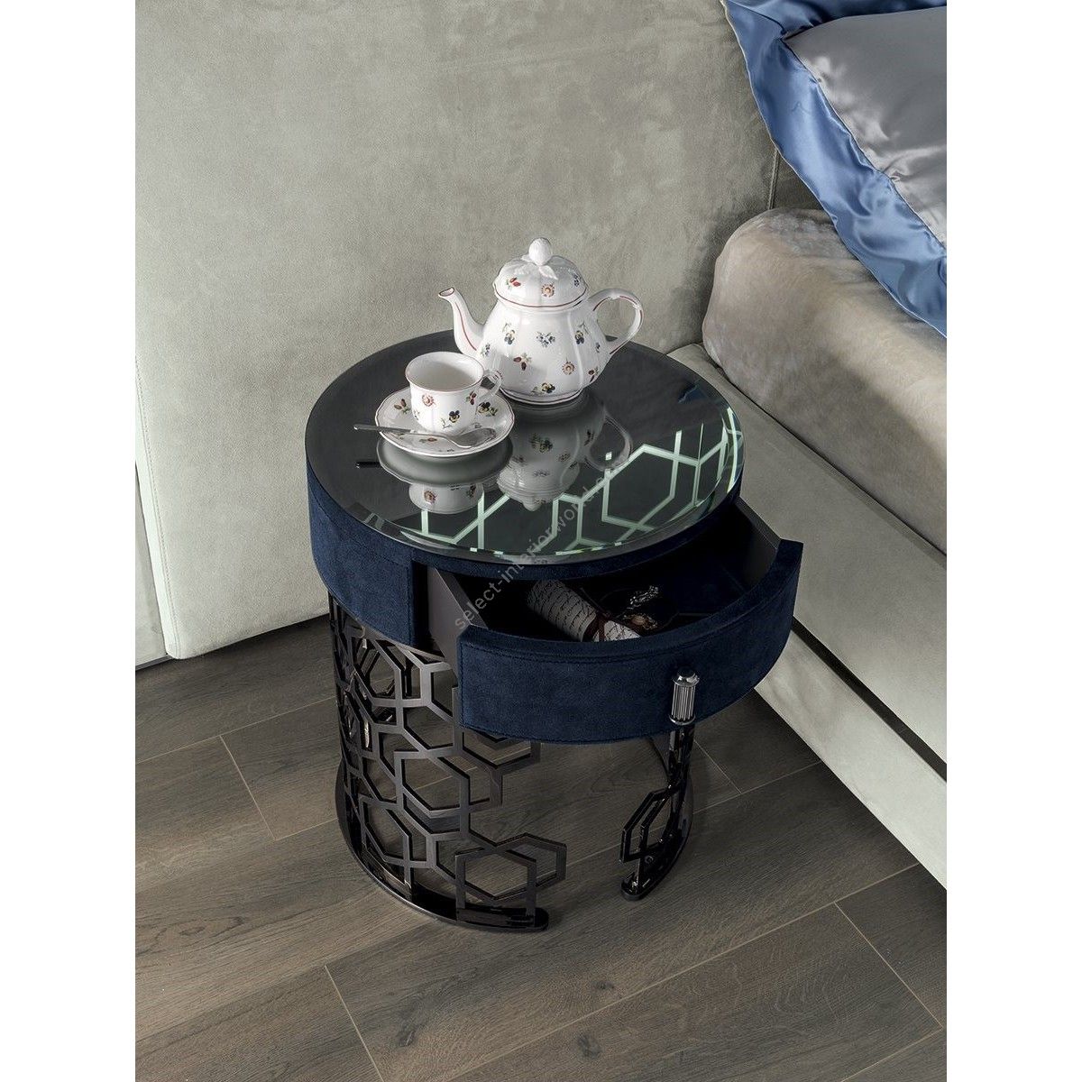 Longhi / Nachttische & Beistelltische / Lucy Y 845