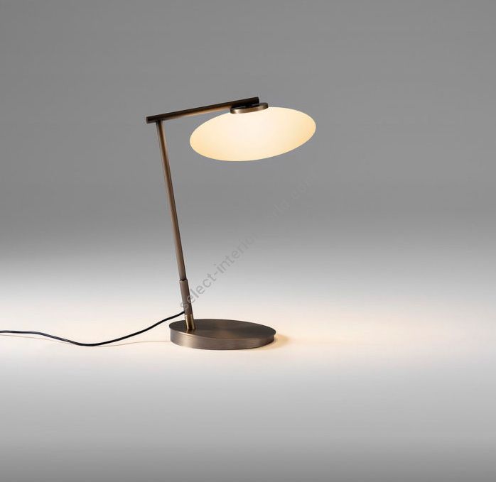 Penta Light / Table Lamps / Mami 1307