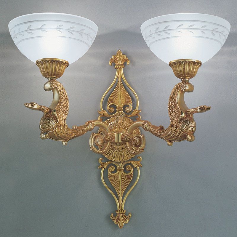 Mariner / Wandleuchten / Gegossene Bronze / Geschliffenes Kristall 18581