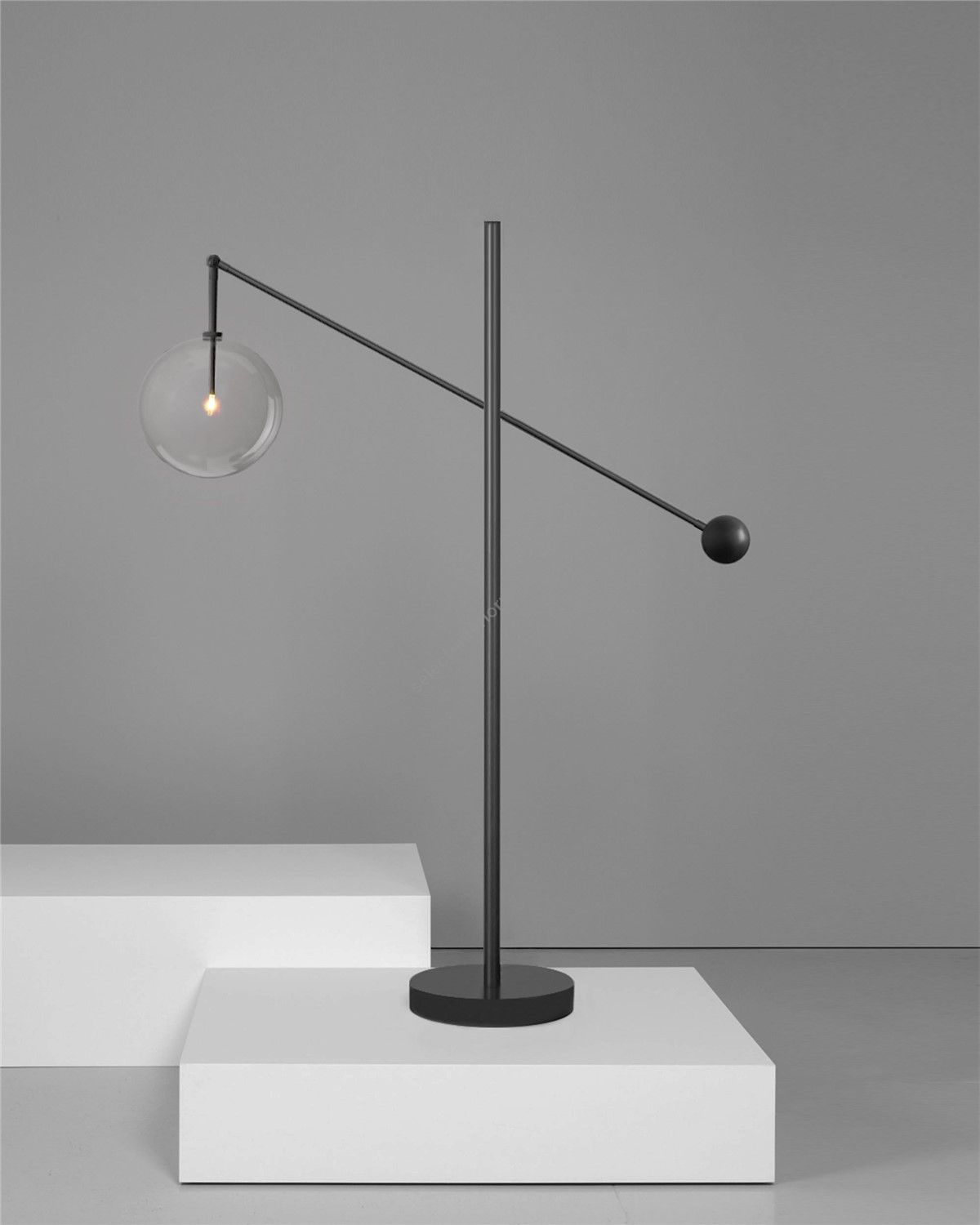 Schwung design / Floor Lamps / Milan 1 Arm
