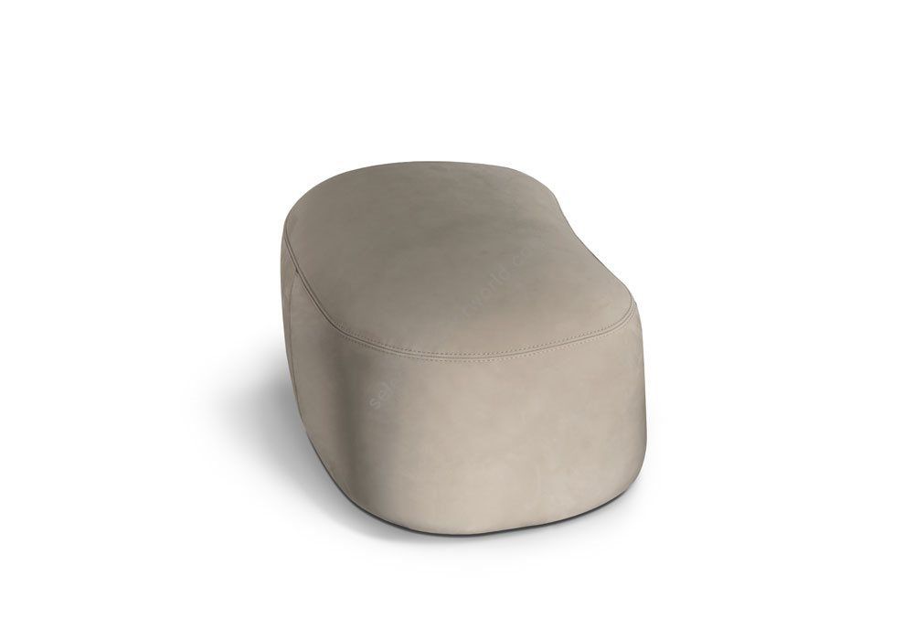 Longhi / Poufs & Ottomans / Gregg Pouf X 445