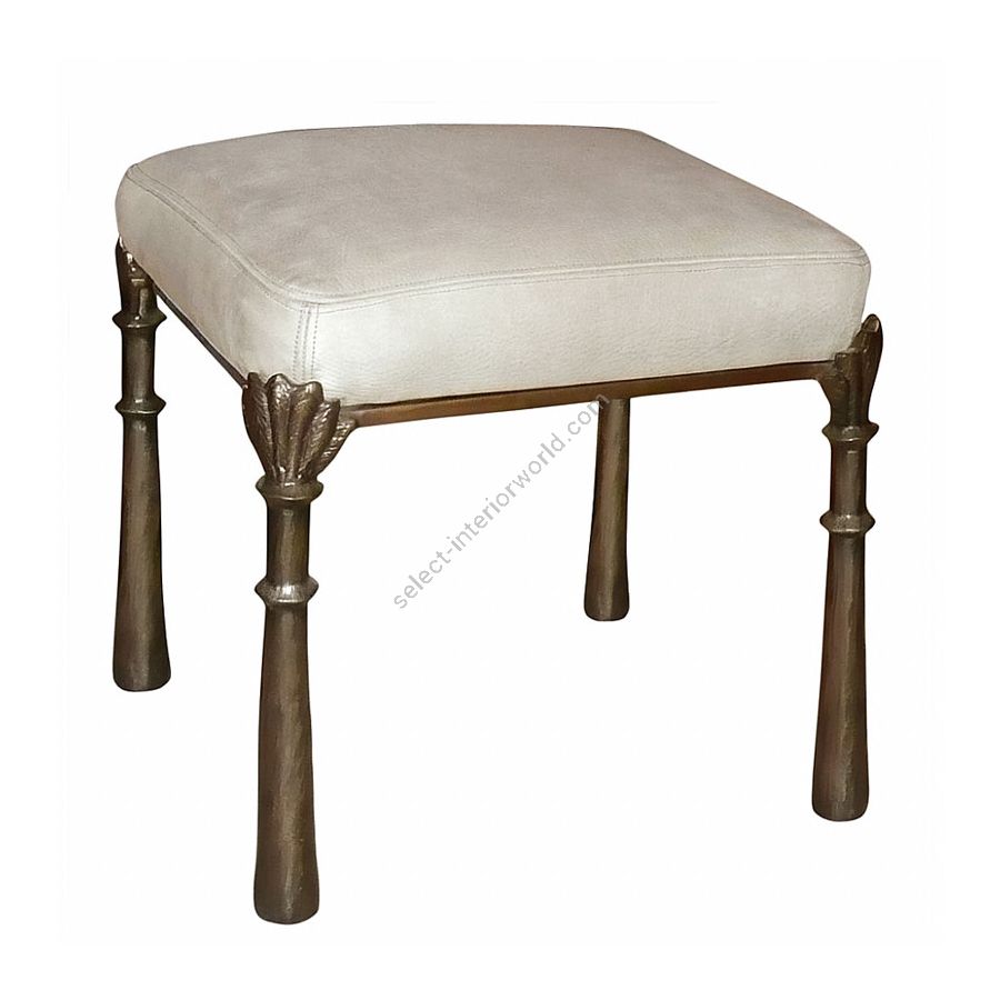 Natural patina finish