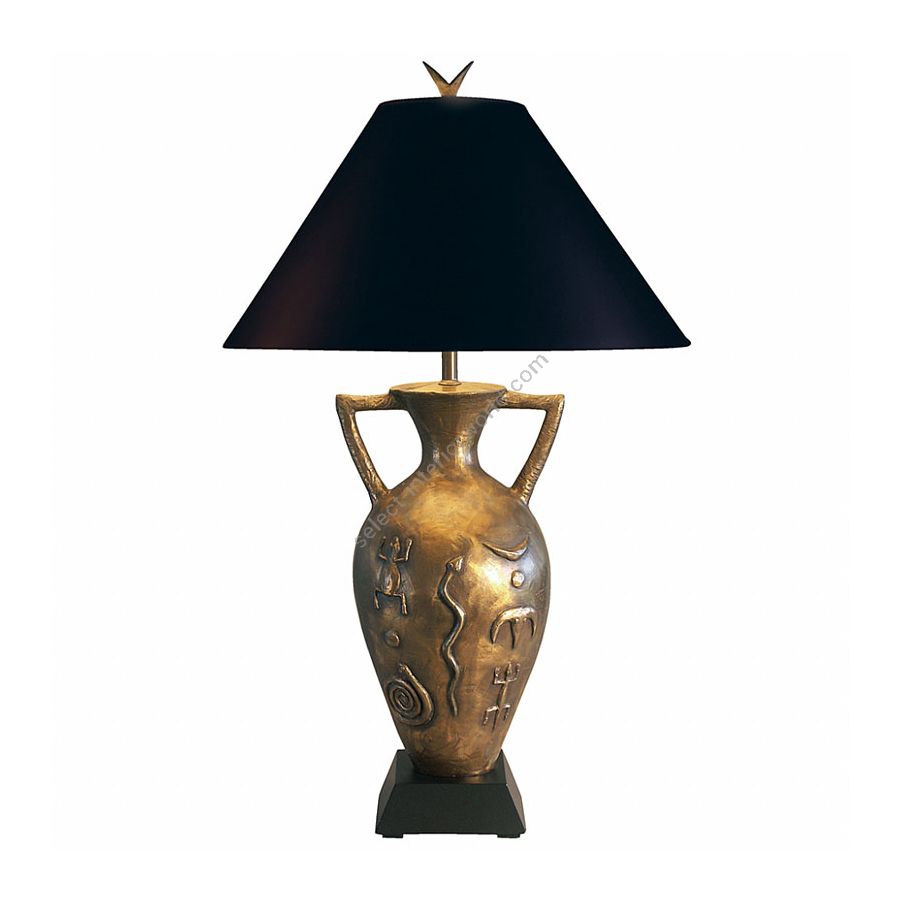 Natural patina finish