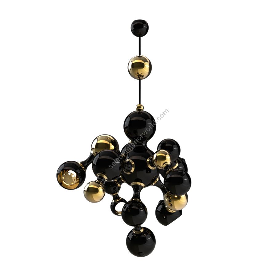 Endfertigung: Black lacquered and gold plated