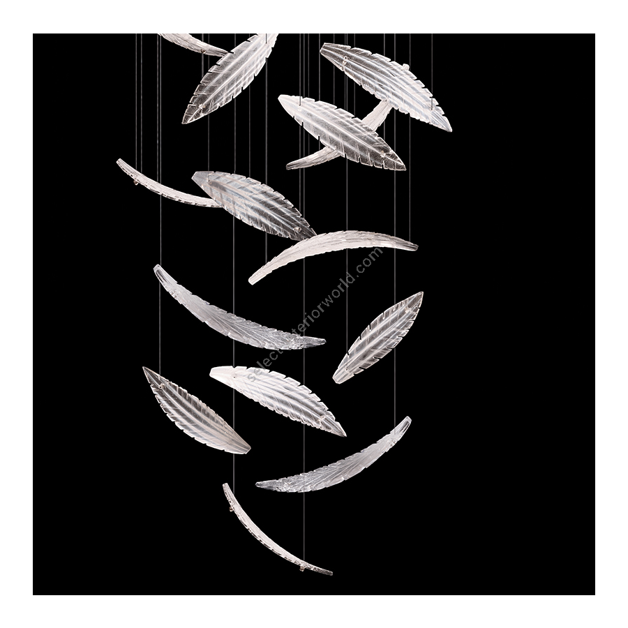 Elevate 32″ 895840-121 Silver / White “Plumes”