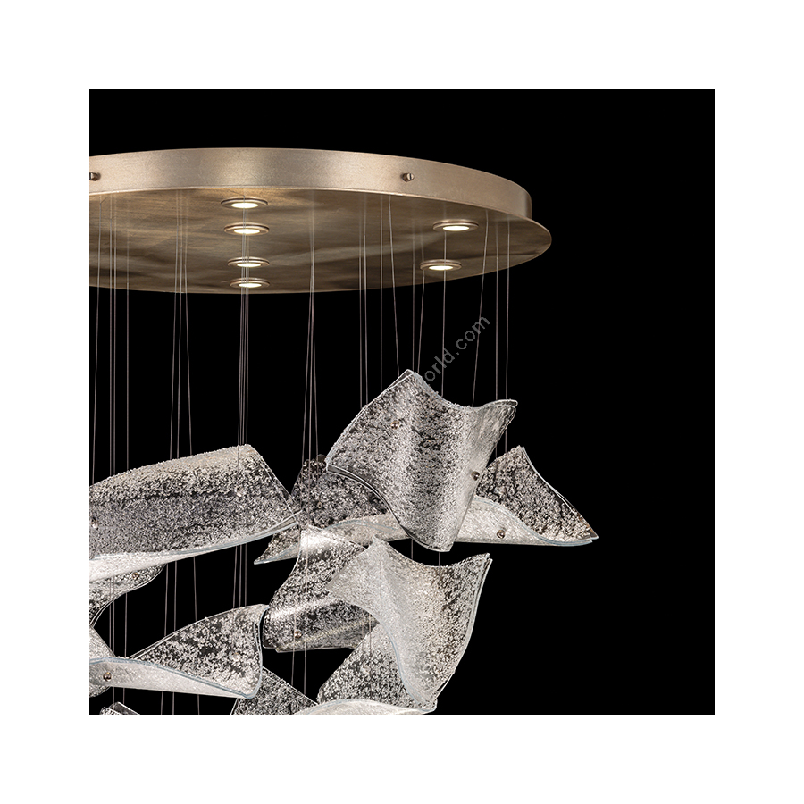 Elevate 37.5″ 895840-262 Gold / Frozen Pages