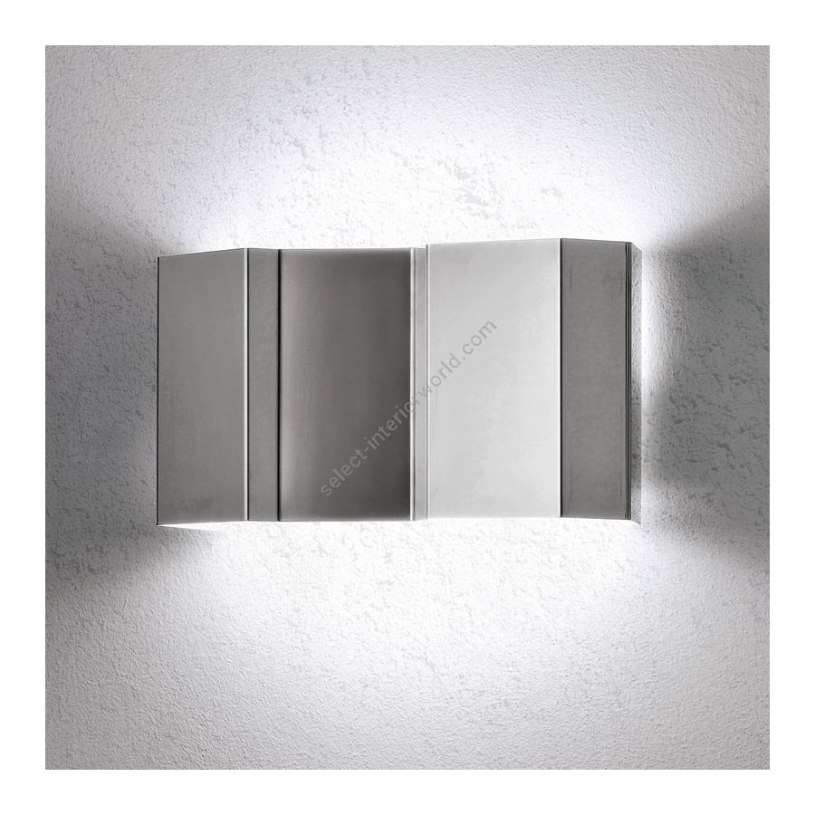 Wandleuchte / Opalmethacrylat / Super-Spiegel Edelstahl, innen weiß lackiert
