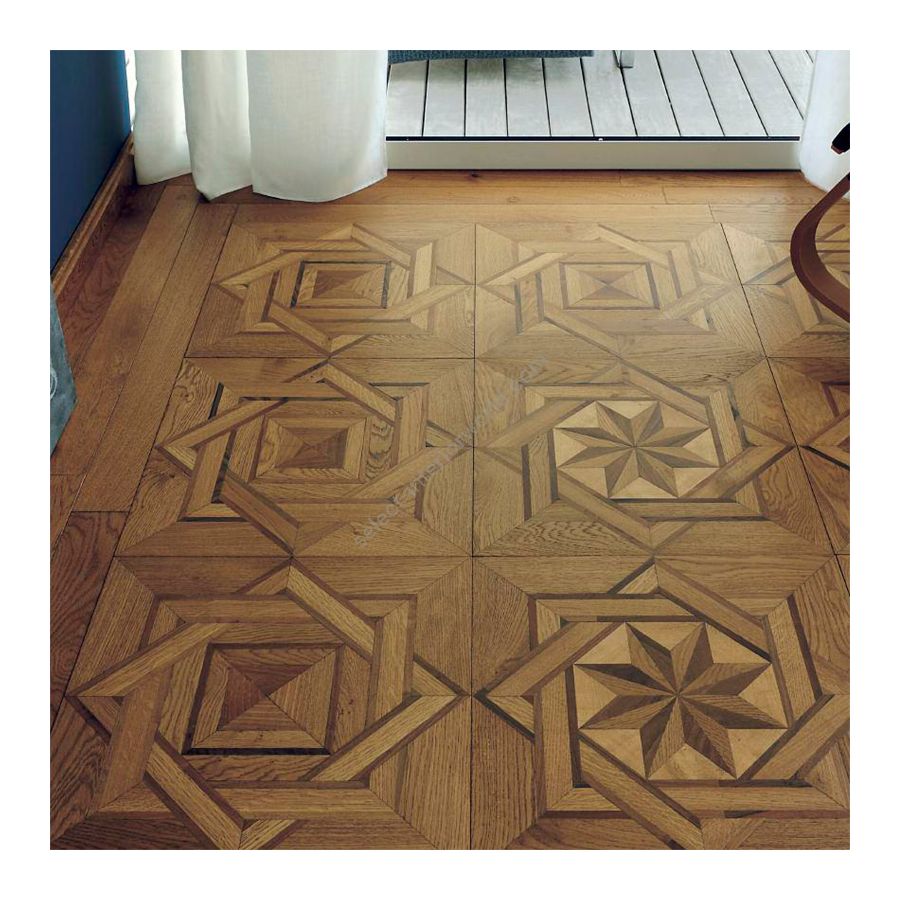 Endfertigung: light oak, medium walnut, maple