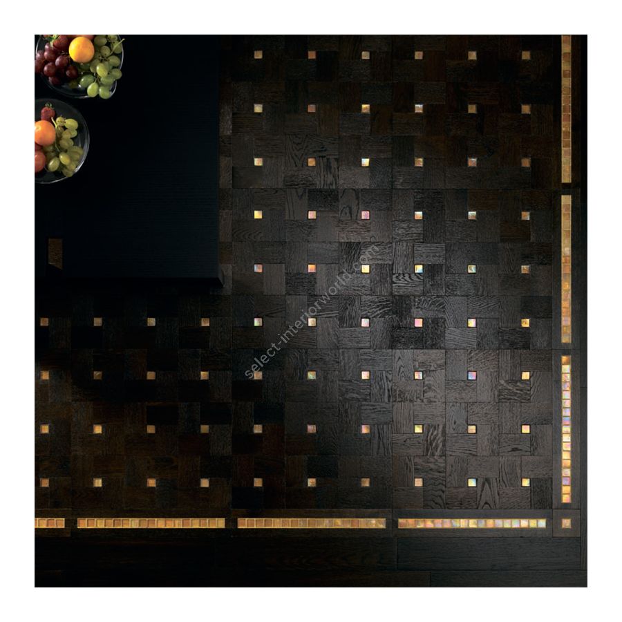 Holzendfertigung: Oak Black; Mosaic Endfertigung: Yellow