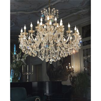 Italian Luxury Lighting / Chandeliers / Maria Theresa 30 Lights 1114 030 Topaz