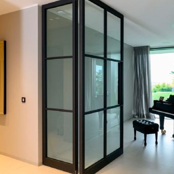 ComTür / Sving Glass Pivot Doors / Sving-glass