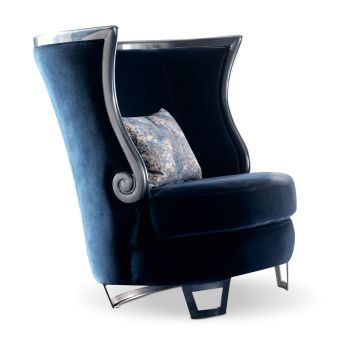 Corte Zari / Armchairs / Gaudi