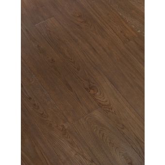 Berti / Ek Berti Studio / Crystal aged oak parquet flooring
