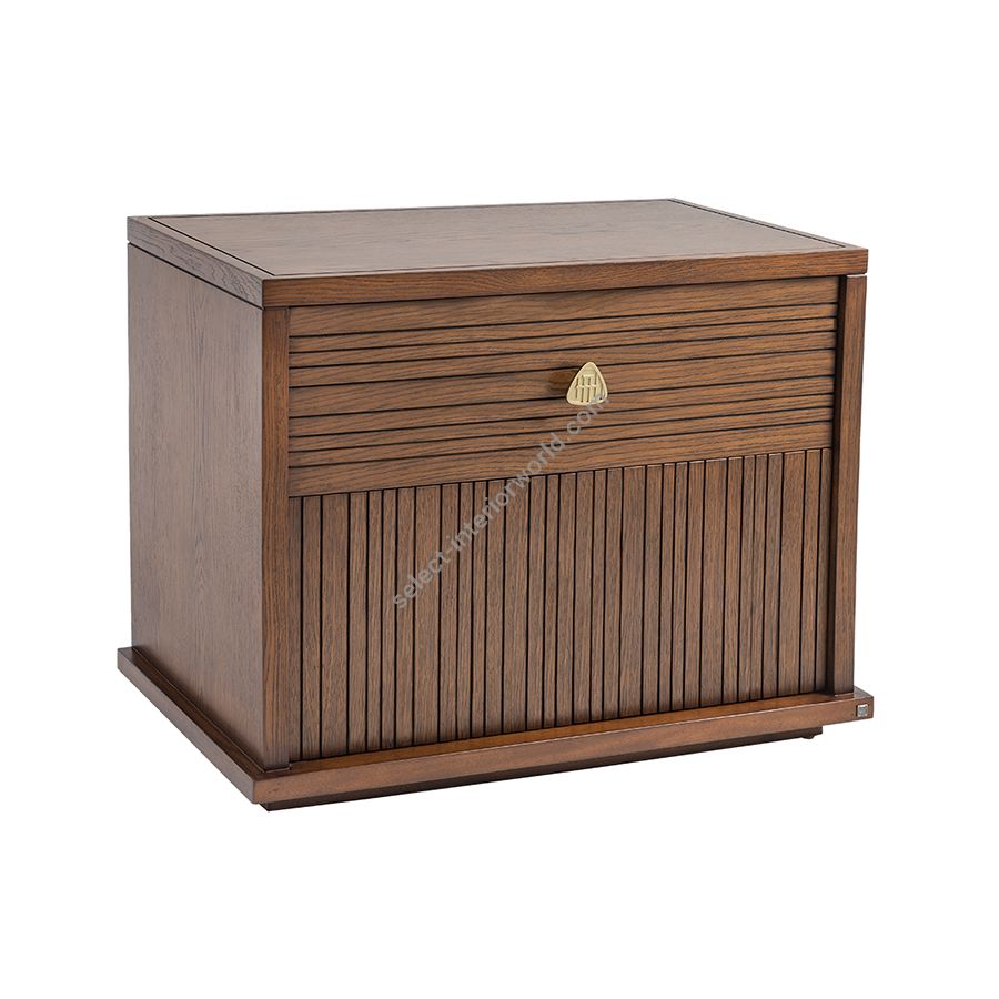 Medium wood finish / With handle H-013