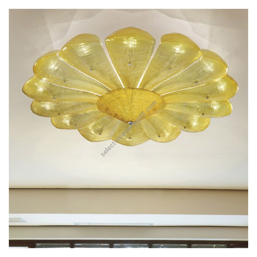 Glass colour: Yellow1 CB 32.1