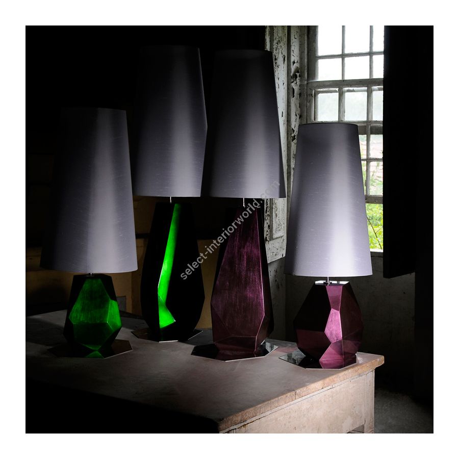 Shade: Arctic White; Base: Amethyst / Emerald