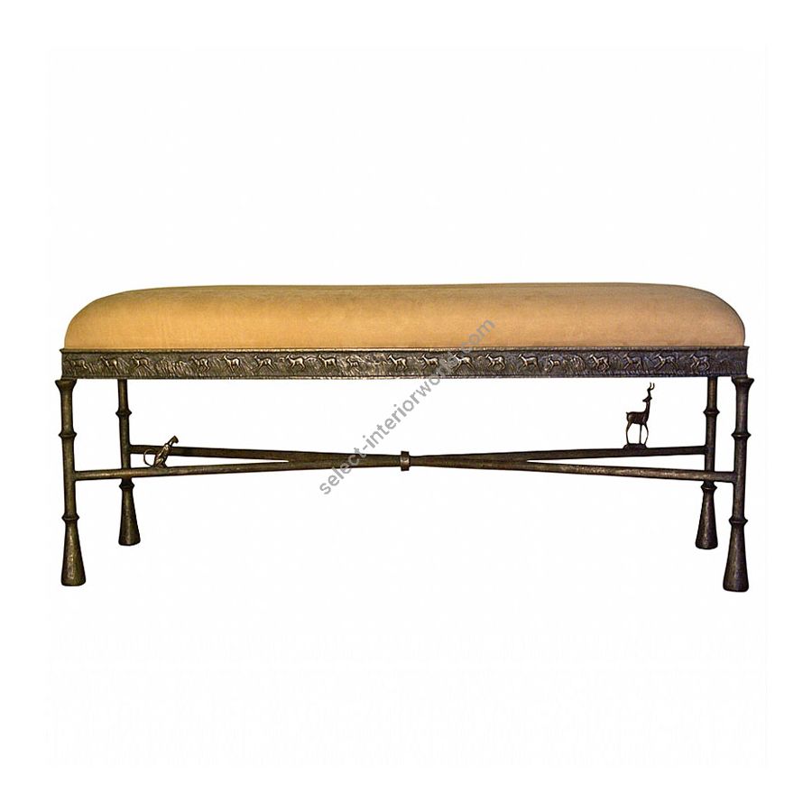 Natural patina finish