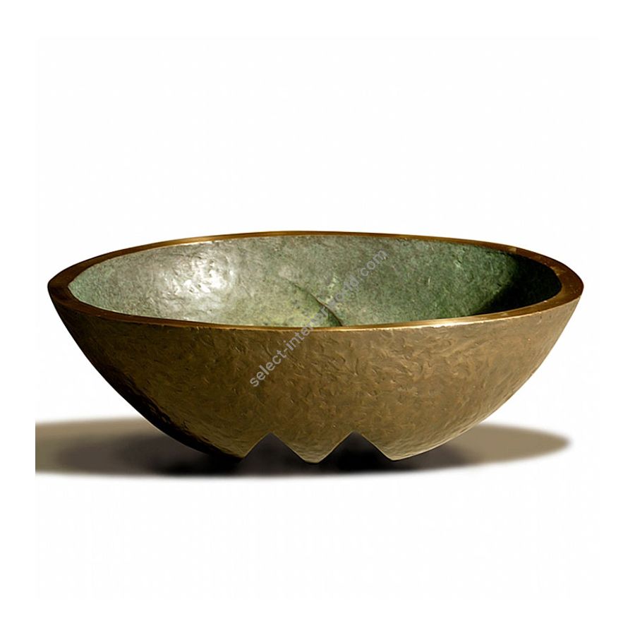 Multicolor patina finish