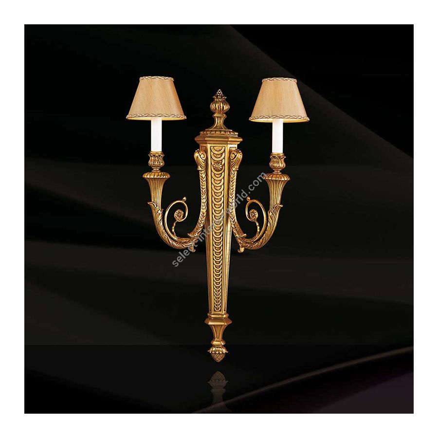 French Gold Finish / With plain beige lamp shade