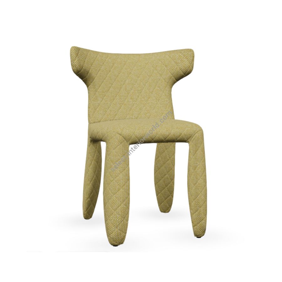 Chair with arms / Yellow 407 (Hallingdal 65) upholstery