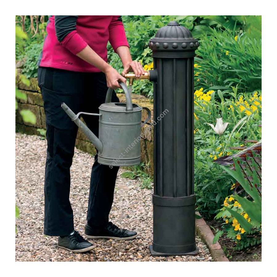 Outdoor fountain, handcrafted of wrought iron, Old copper finish