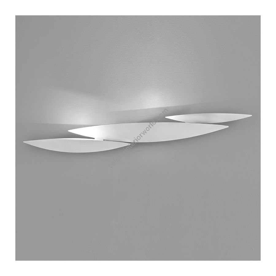 Wall lamp / White finish