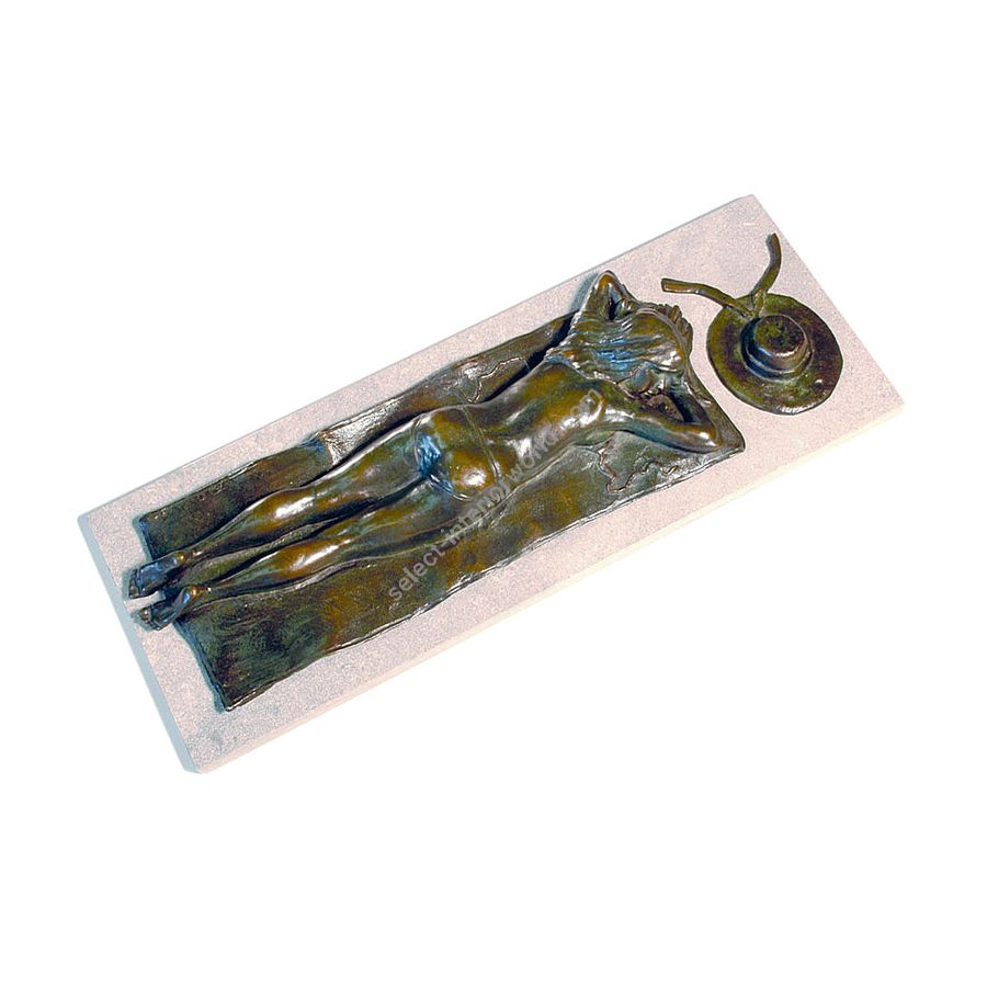 Green / Brown patina finish