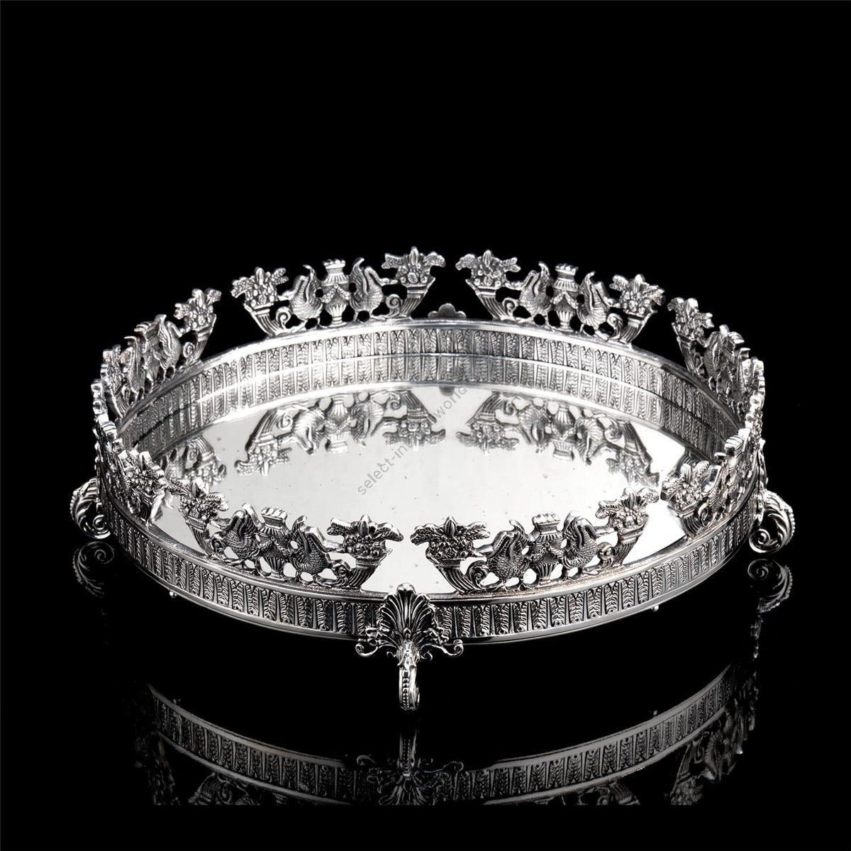 Badari / Decorative Plates / Napoleon Tray V1-705/00/MR