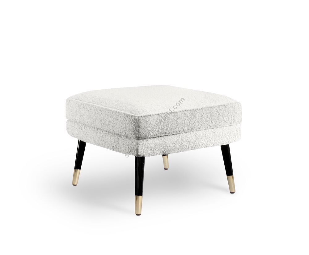 DOM Edizioni / Poufs / Bernadette Tea