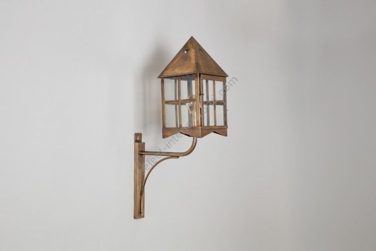 LumArt / Outdoor Wall Lights / Pyramide M 191