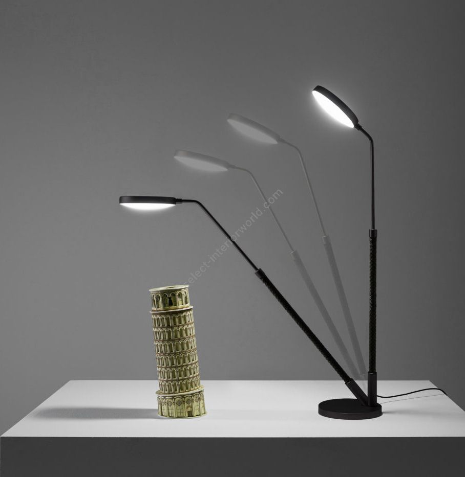Penta Light / Table Lamps / Spoon 1706