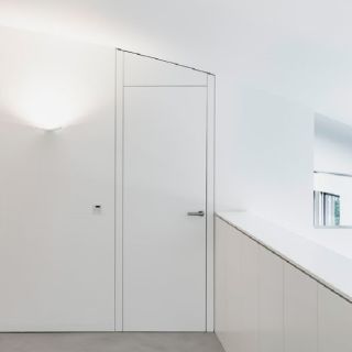 ComTür / Wall Flush Doors / Intra Uz