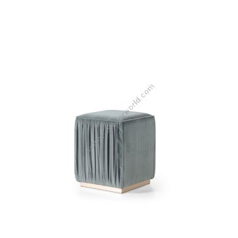 Corte Zari / Benches & Ottomans / Beverly