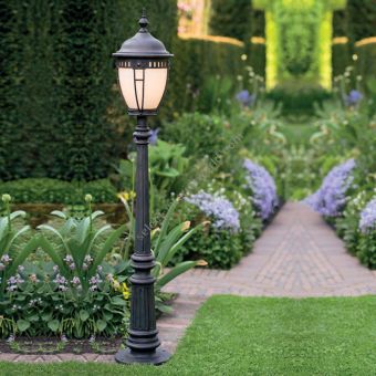 Robers / Outdoor Post Lamp / AL 6614