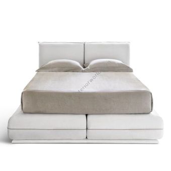 DOM Edizioni / Beds / Almond