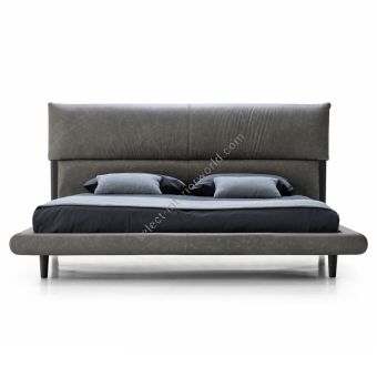 Corte Zari / Panel Beds / Herman