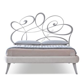 Corte Zari / Panel Beds / Noemi