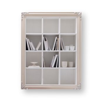 Corte Zari / Shelves & Bookcases / Clara