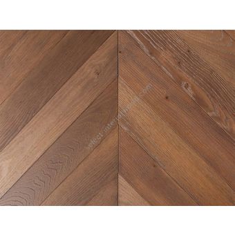 Bassano Parquet / Brushed oak parquet / Thermo Oak Corten