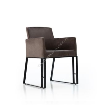 Corte Zari / Side Chairs / Link