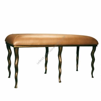 Corbin Bronze / Bench / Six Legged Horn B4060