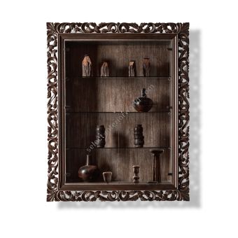 Corte Zari / Wall Cabinets / Gaston