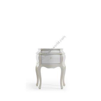 Corte Zari / Nightstands & Bedside tables / Maya