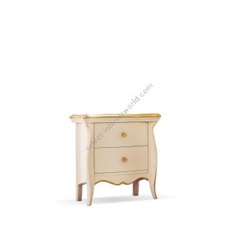 Corte Zari / Nightstands & Bedside tables / Sofia Comodino